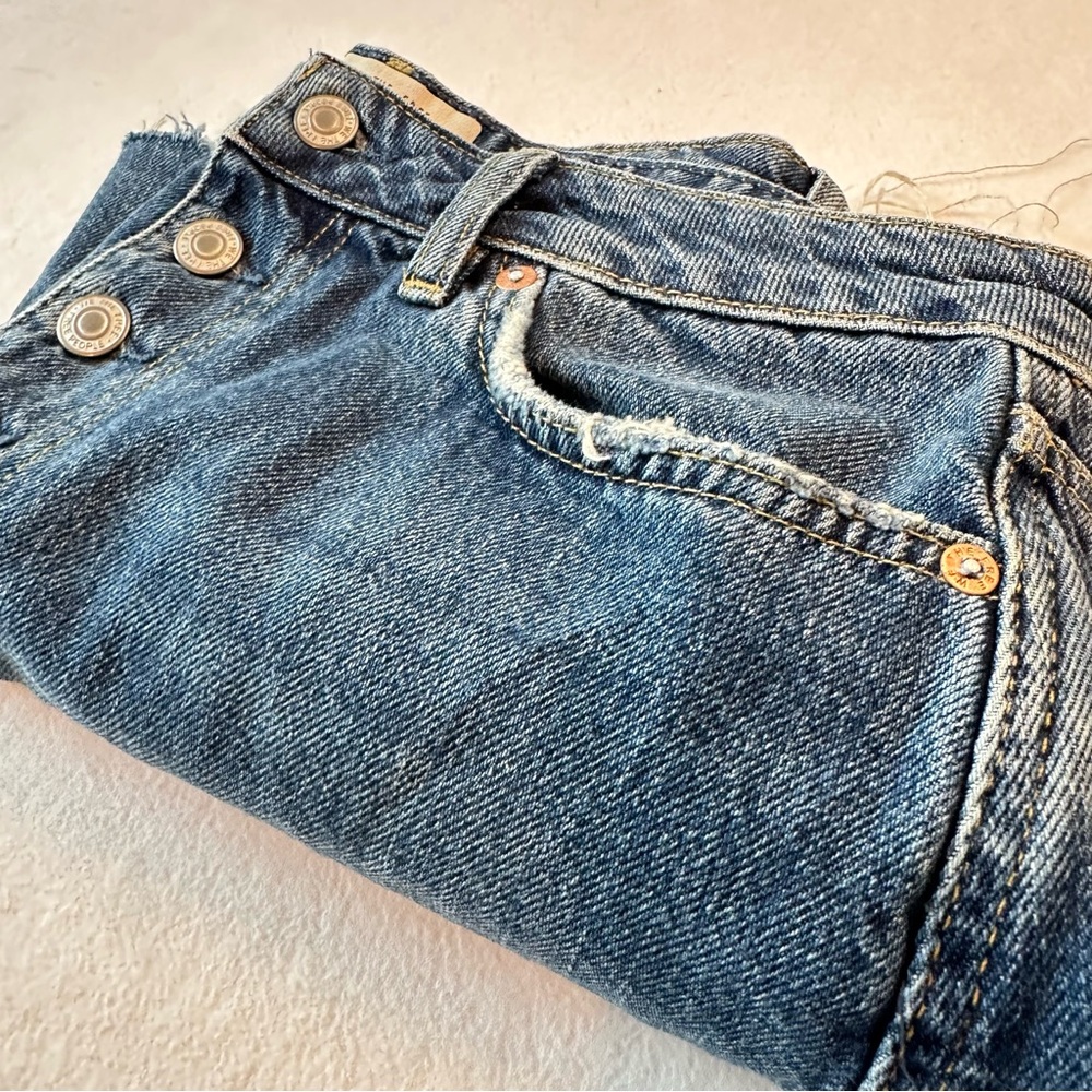 We the Free Harvey Blue Denim Mini Skirt Distressed Raw Hem Button Fly, size 31 - Picture 9 of 16